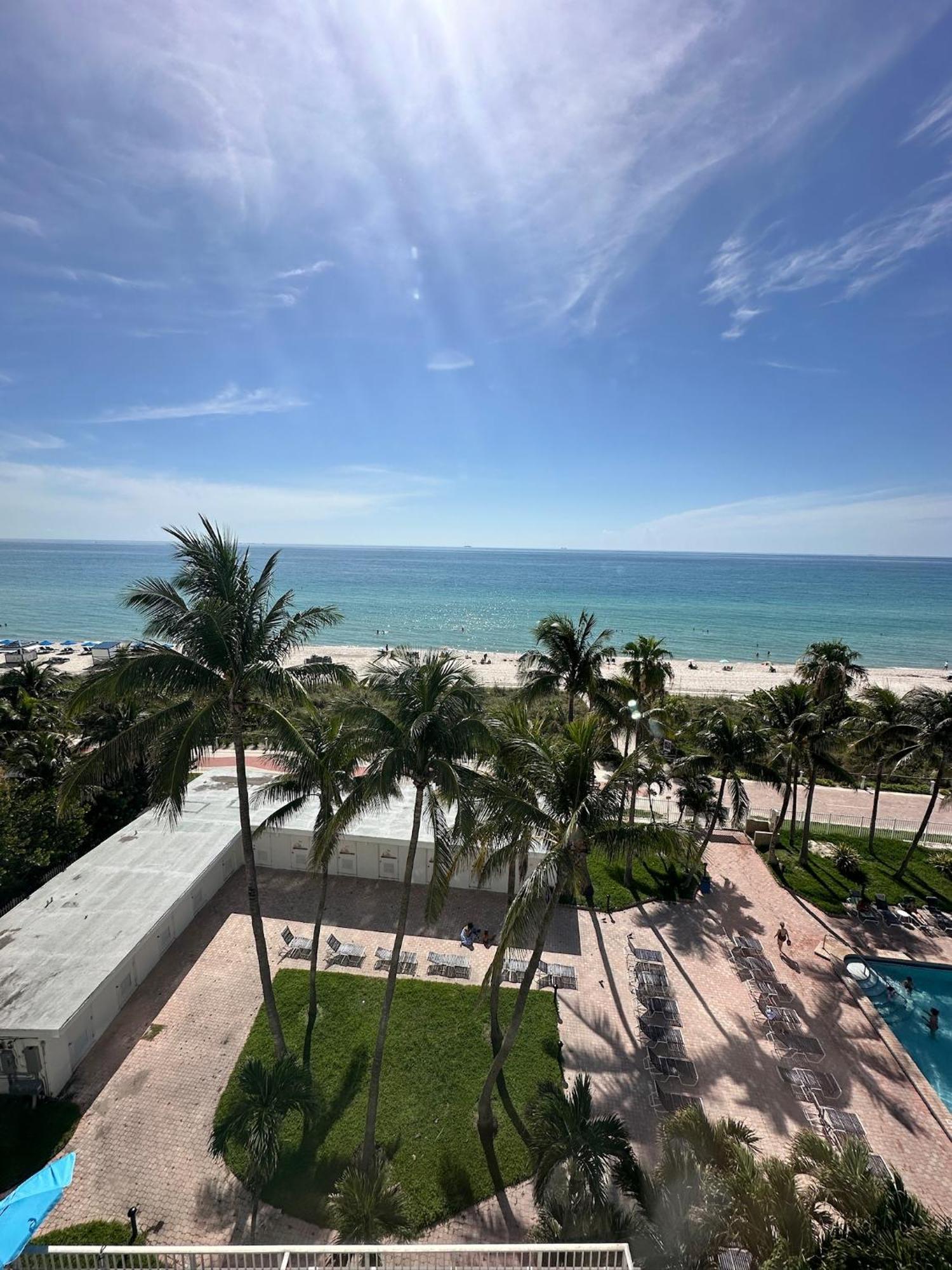 Casablanca On The Beach Miami Beach Camera foto